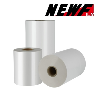 Good price 27 Micrones suave Brillante BOPP Corona Tratada a caliente Película de laminación Rollo para cajas de embalaje en línea