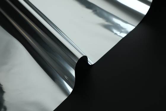 Good price Película metalizada de aluminio con revestimiento de espejo de acabado plateado para embalaje de cosméticos y joyería de alta calidad​ en línea
