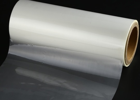 Good price Película de laminado térmico brillante BOPP de 1 pulgada con propiedades ópticas superiores en línea