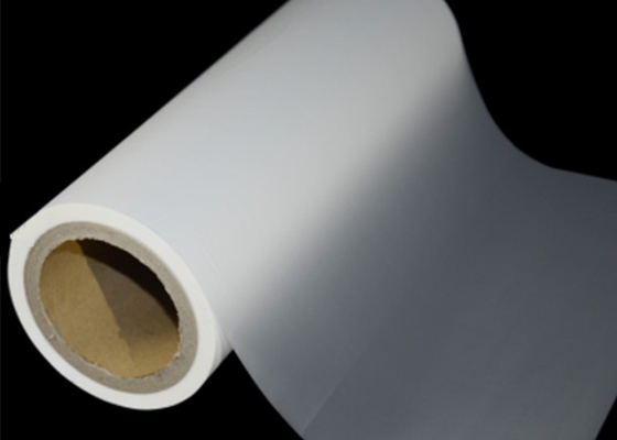 Good price Envase de caja anti-escarcha con película de laminación térmica PET Matt 22 Mic para máquinas de recubrimiento en línea
