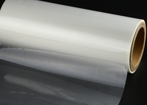 Good price Durabilidad Película de embalaje protectora de múltiples procesos de 3000m de longitud 18 micras Brillo ultra-claro adhesivo EVA de unión térmica en línea
